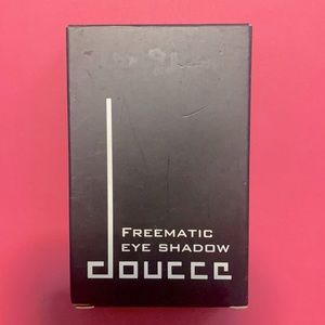 Doucce Freematic Eyeshadow Quad